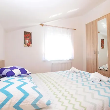 Fuer 6 Personen Ca 70 Qm In Fazana-surida, Istrien Istrische Riviera Valbandon