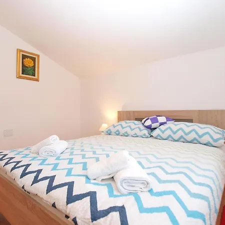 Fuer 6 Personen Ca 70 Qm In Fazana-surida, Istrien Istrische Riviera *